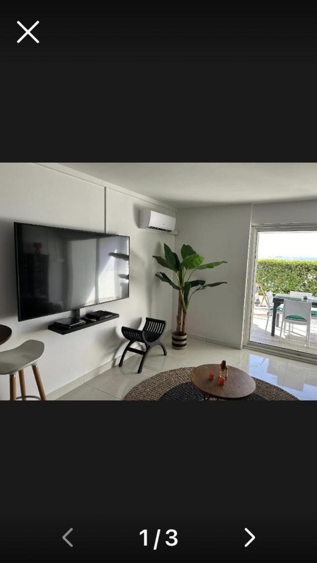Appartement Pieds Dans L'Eau Vue Mer Acces Plage Et Piscine Marigot  Esterno foto