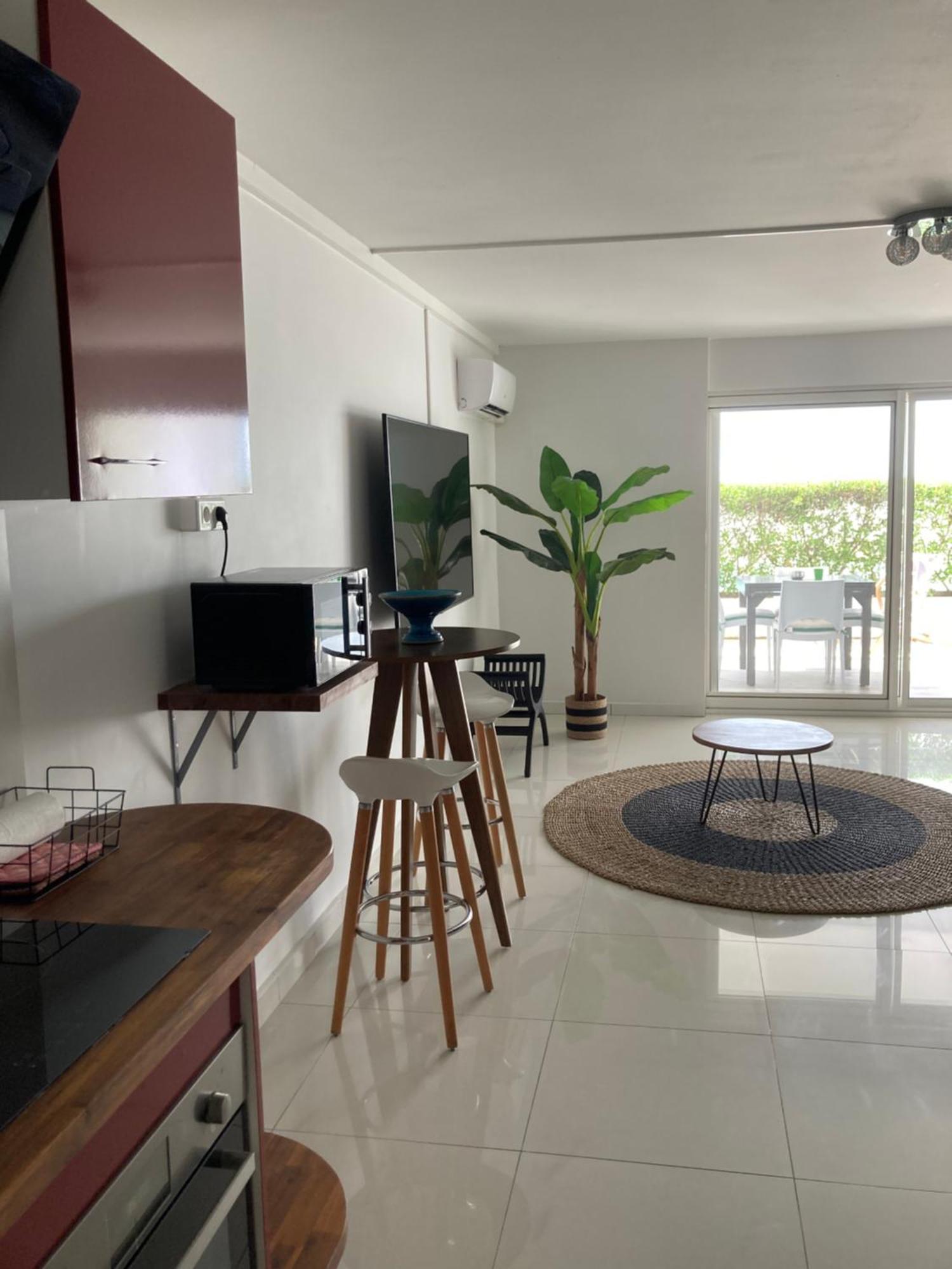Appartement Pieds Dans L'Eau Vue Mer Acces Plage Et Piscine Marigot  Esterno foto